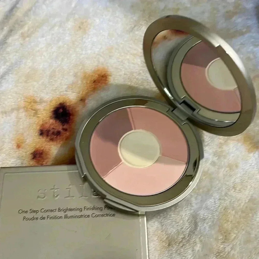 Stila one step correct brightening finish powder